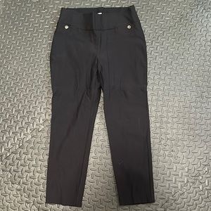 Stretchy skinny leg dress pants